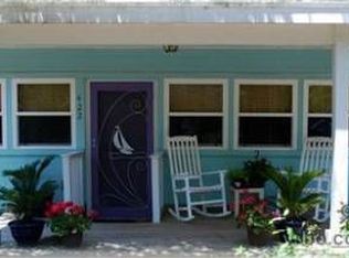 422 E Erie Ave, Folly Beach, SC 29439