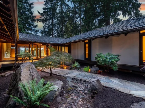 6740 SW Montgomery Way, Wilsonville, OR 97070