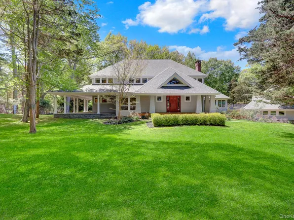 42 Winkle Point Drive, Northport, NY 11768