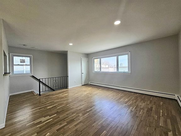 5th image of 6213 Polk St Floor 2