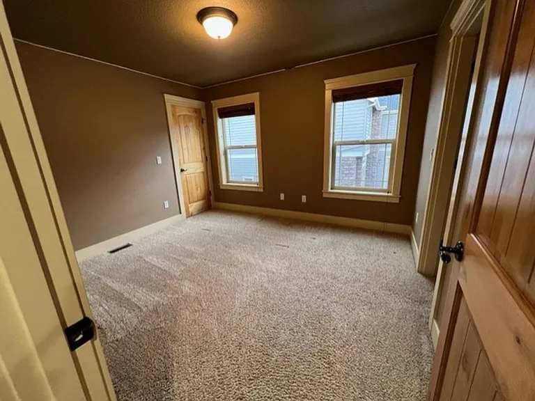 60817 Yellow Leaf St — Photo 24