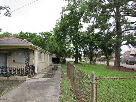 2nd image of 4436 Saint Anthony Ave