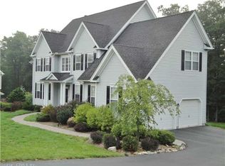 30 Ellsworth Ln, Canton, CT 06019