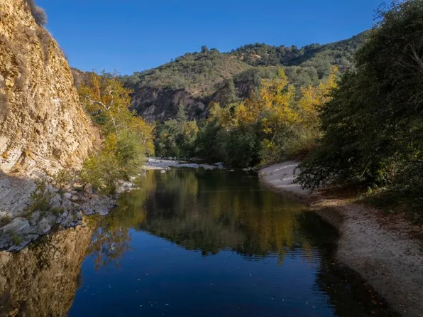 47275 Arroyo Seco Rd, Greenfield, CA 93927