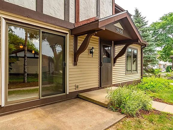2nd image of 2938 Coho St