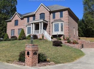 1036 Shawnee Trl, Elkview, WV 25071