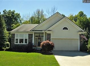 32859 Titus Hill Ln, Avon Lake, OH 44012