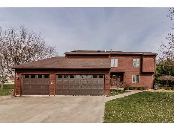 1 Pinehurst Dr photo 1