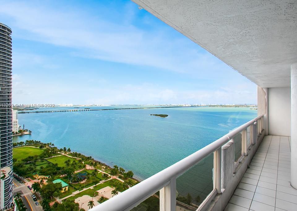 1st image of 1717 N Bayshore Dr #3050