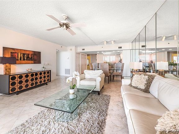 4th image of 1485 Gulf Of Mexico Dr Unit 406