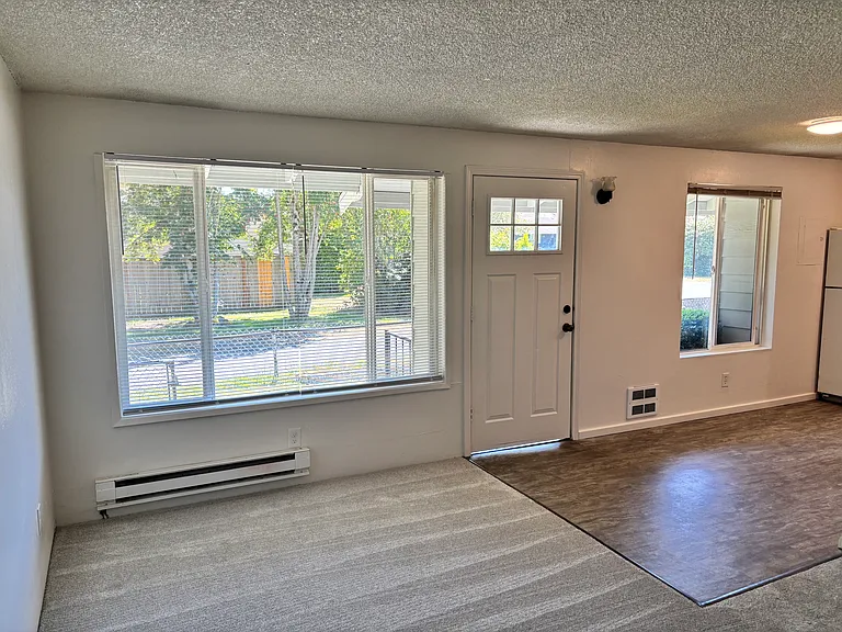 11501 24th Dr SE #B — Photo 4
