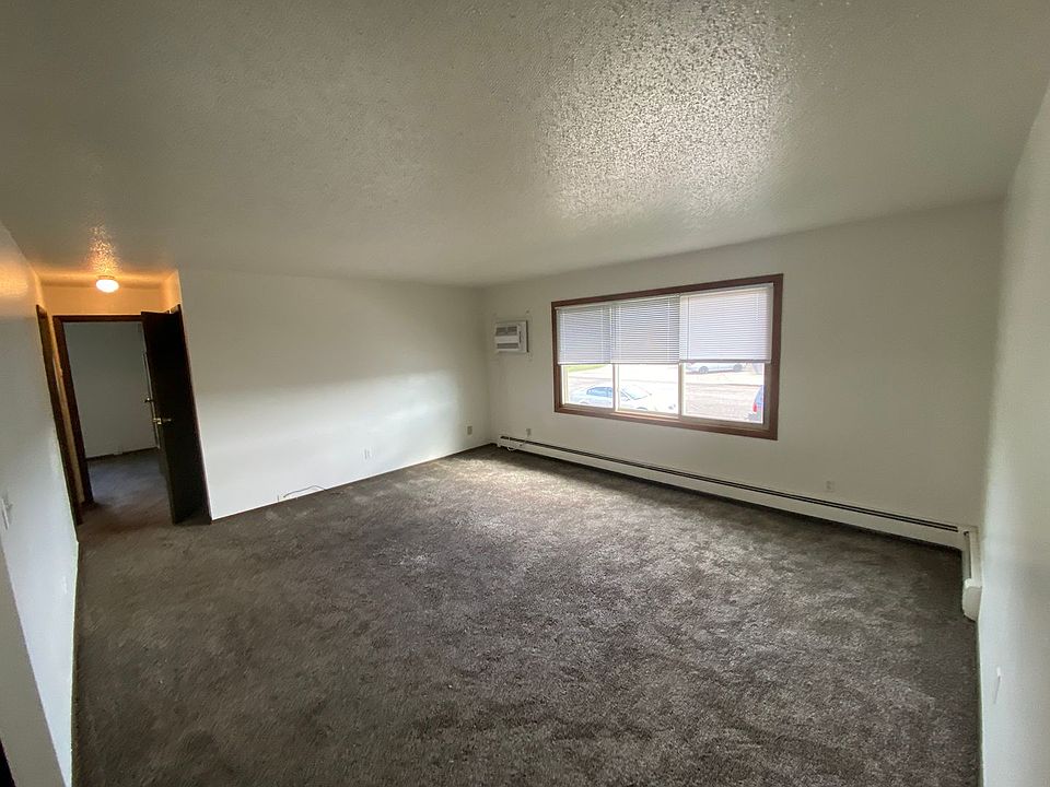 1st image of 3220 E Thayer Ave #2