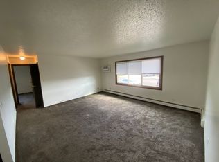 3220 E Thayer Ave #2, Bismarck, ND 58501