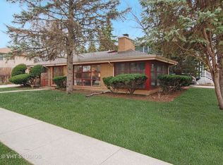 3501 McCormick Ave, Brookfield, IL 60513