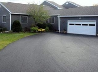 2 Saratoga Cir, Saratoga Springs, NY 12866