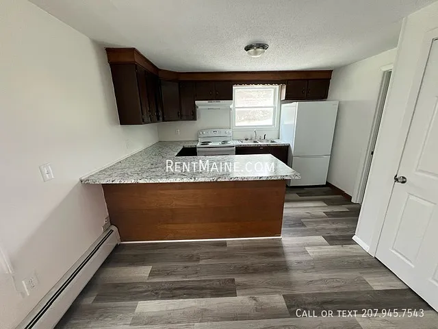 2 bed, 800 sqft, $1,800 — Photo 1