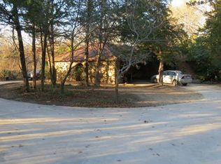 701 Rayburn Dr, Desoto, TX 75115