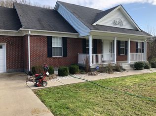 1385 Highgrove Rd, Coxs Creek, KY 40013