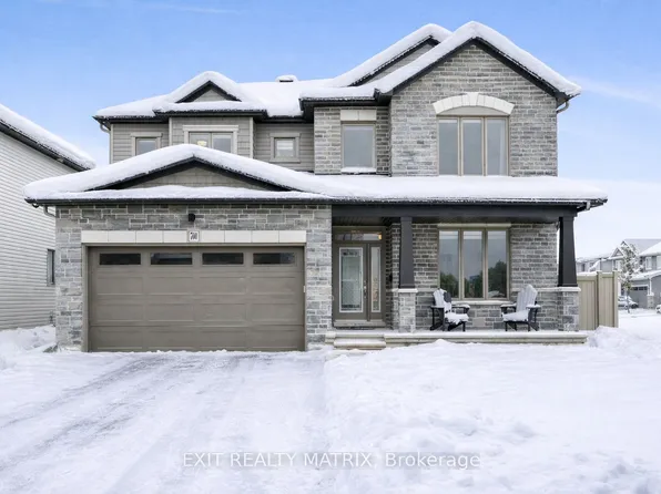 700 Namur St, Russell, ON K0A 1W0