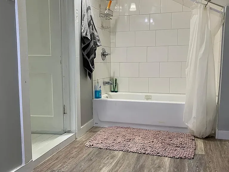 224 N Meeks Ave — Photo 6