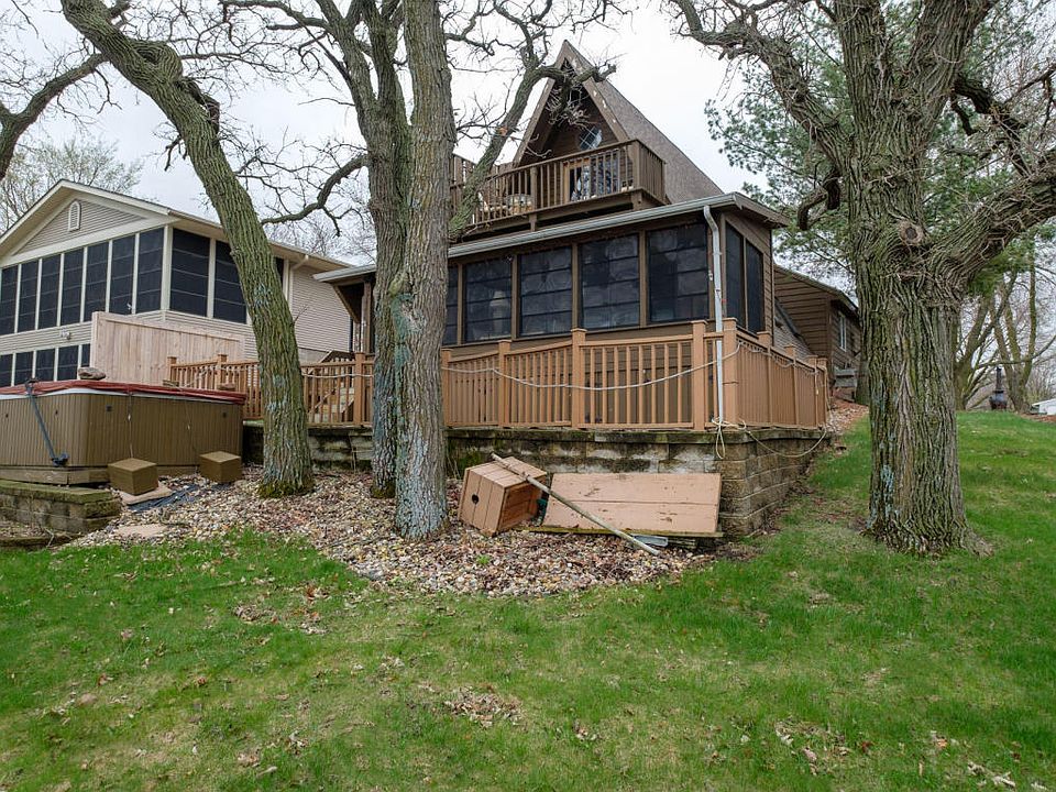 1st image of 24440 182nd St