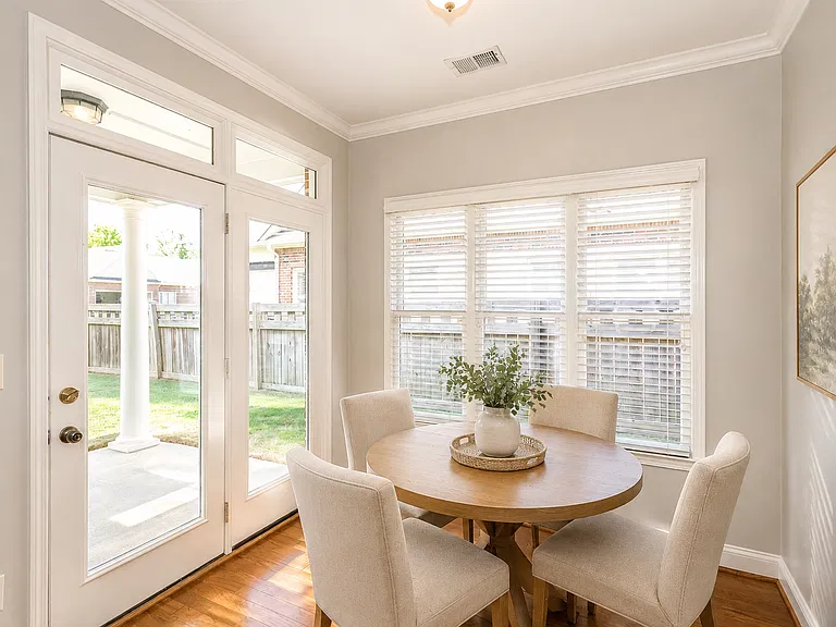 4086 Alston Ln — Photo 4