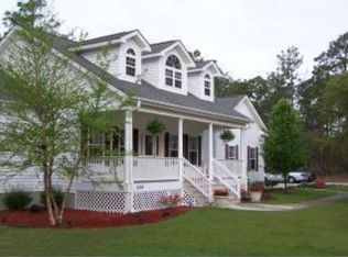 1144 Twin Lakes Dr, Southport, NC 28461