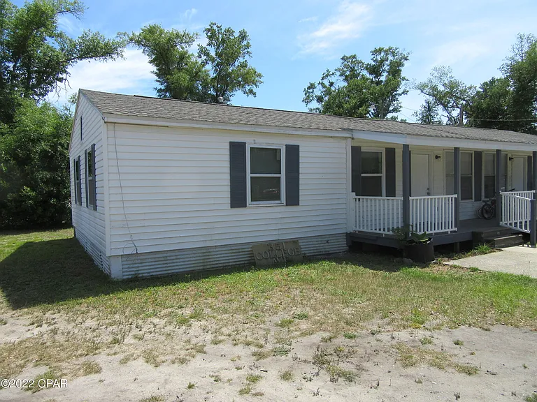 351 College Ave #A — Photo 2