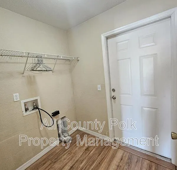 1254 34th St NW — Photo 12
