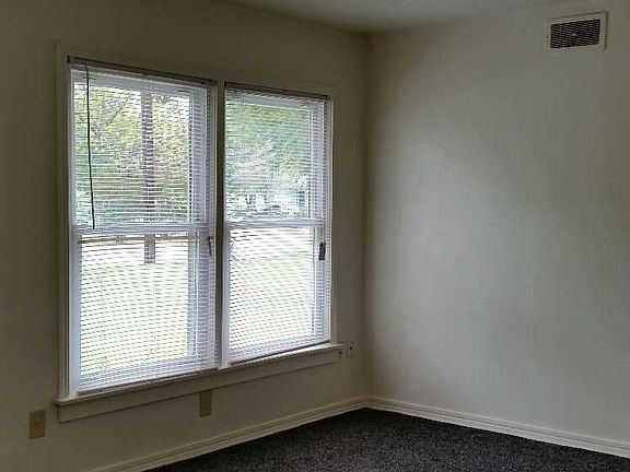 3rd image of 1515 Elsa Ln