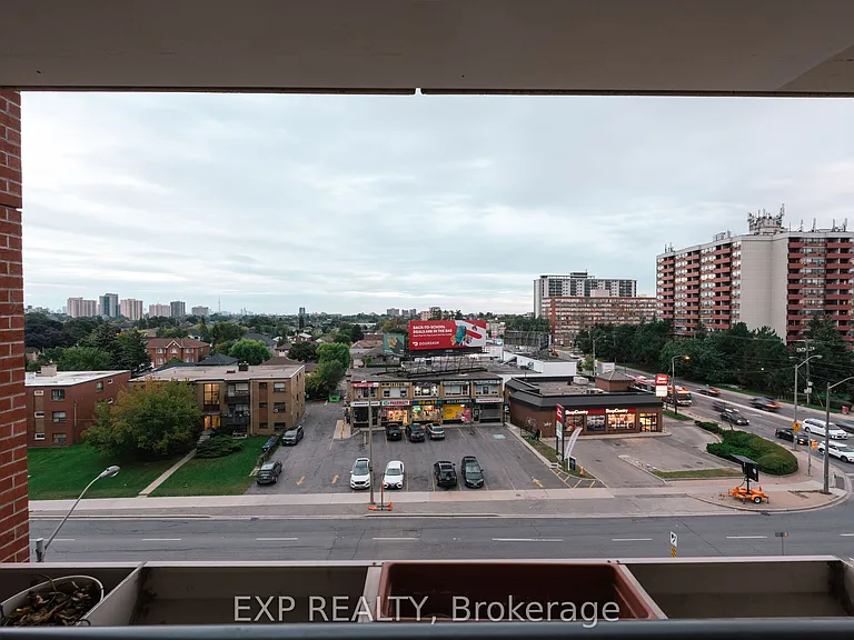 830 Lawrence Ave W #540 — Photo 20