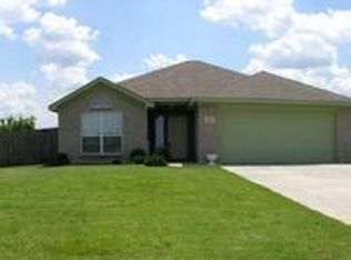 727 Tanglewood Dr, Burleson, TX 76028