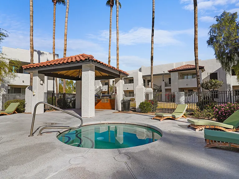 The Residences at Palm Valley Apartments — Photo 50