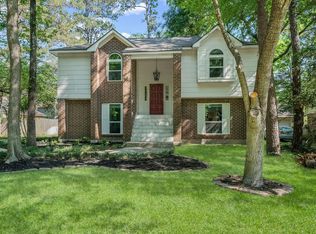 6 Sylvan Forest Dr, Spring, TX 77381