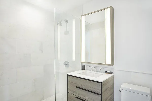 Rented by Avenues Real Estate | media 6