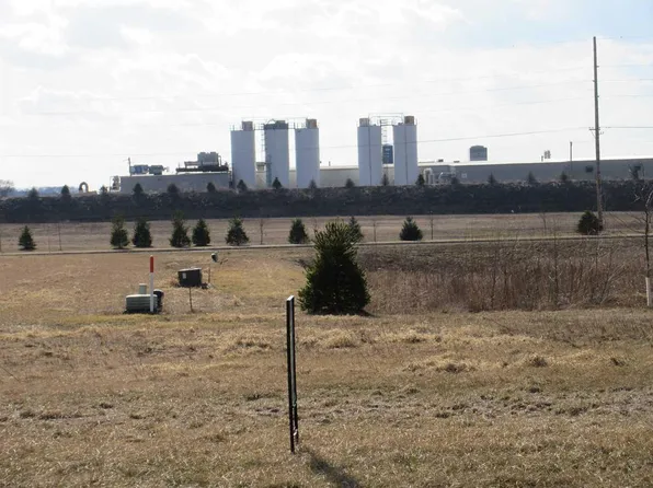 L6 Welter Drive #6, Prairie Du Chien, WI 53821