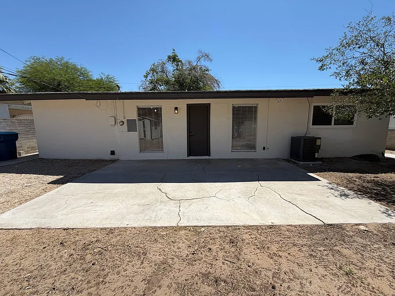 1317 Pyramid Dr — Photo 25