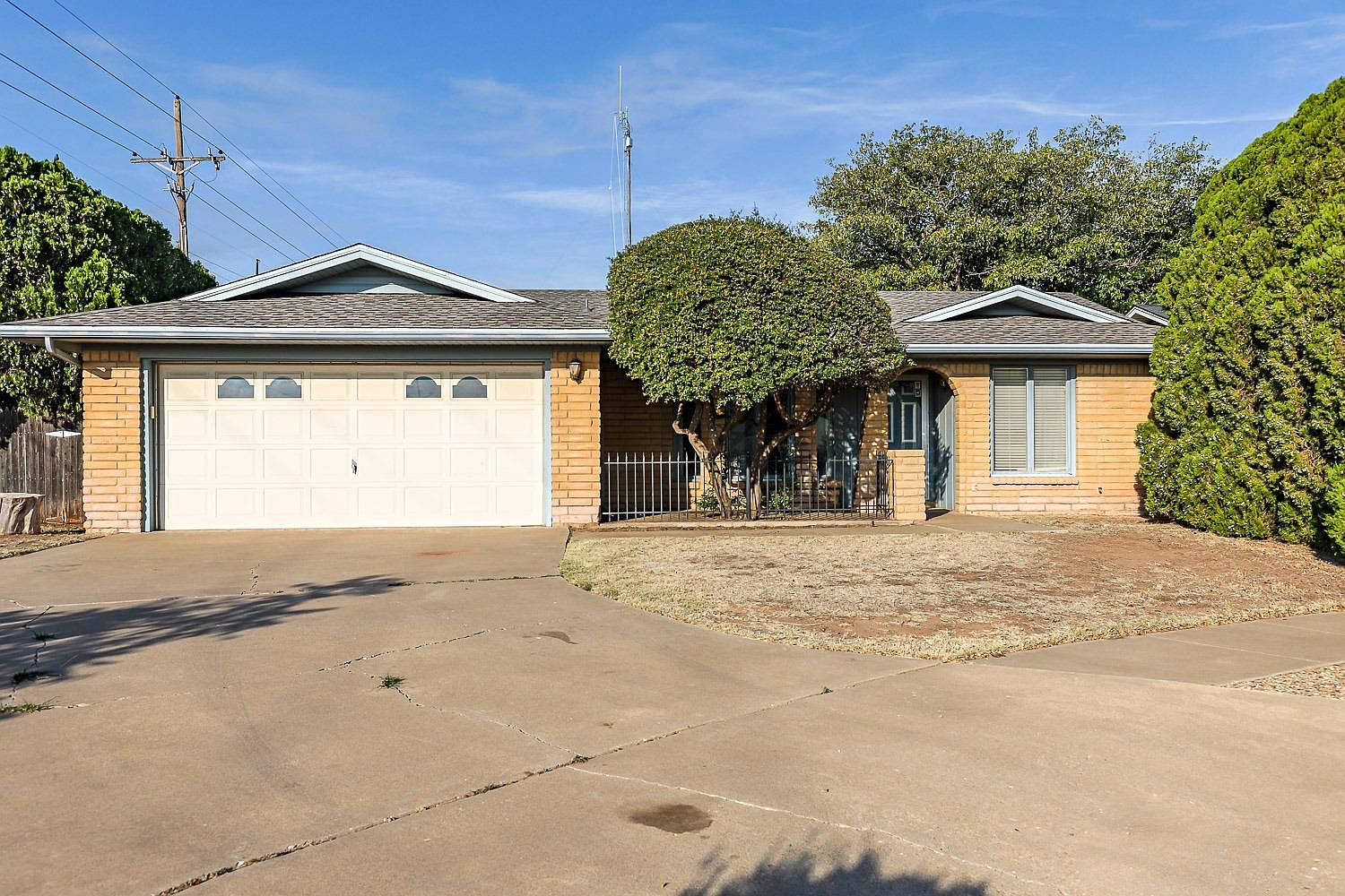 8110 Avenue W, Lubbock, TX 79423 | Zillow