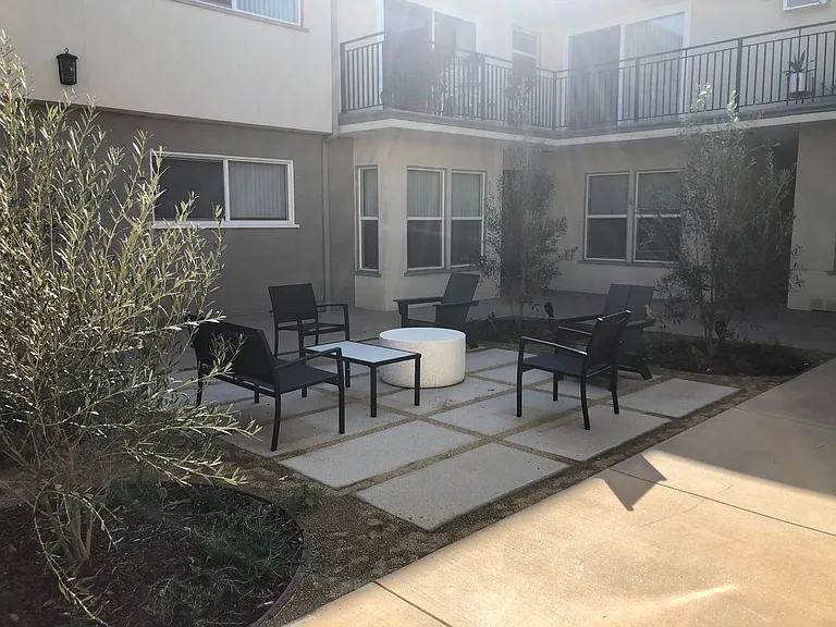 3565 Sepulveda — Photo 25