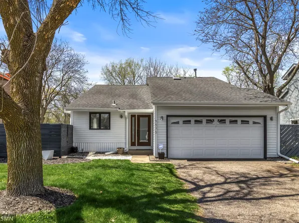 5535 Knoll Dr, Shoreview, MN 55126