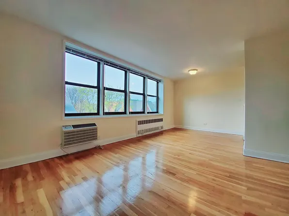 60 Turner Place image 3 of 10