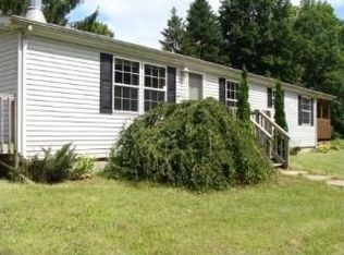 21520 Meadville St, Venango, PA 16440