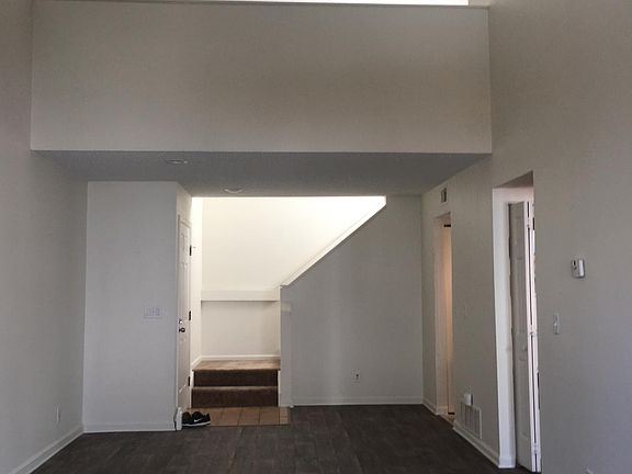 Living room/upstairs loft