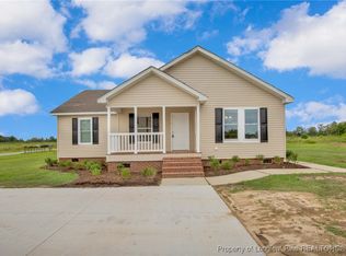 126 Mabe Rd, Parkton, NC 28371