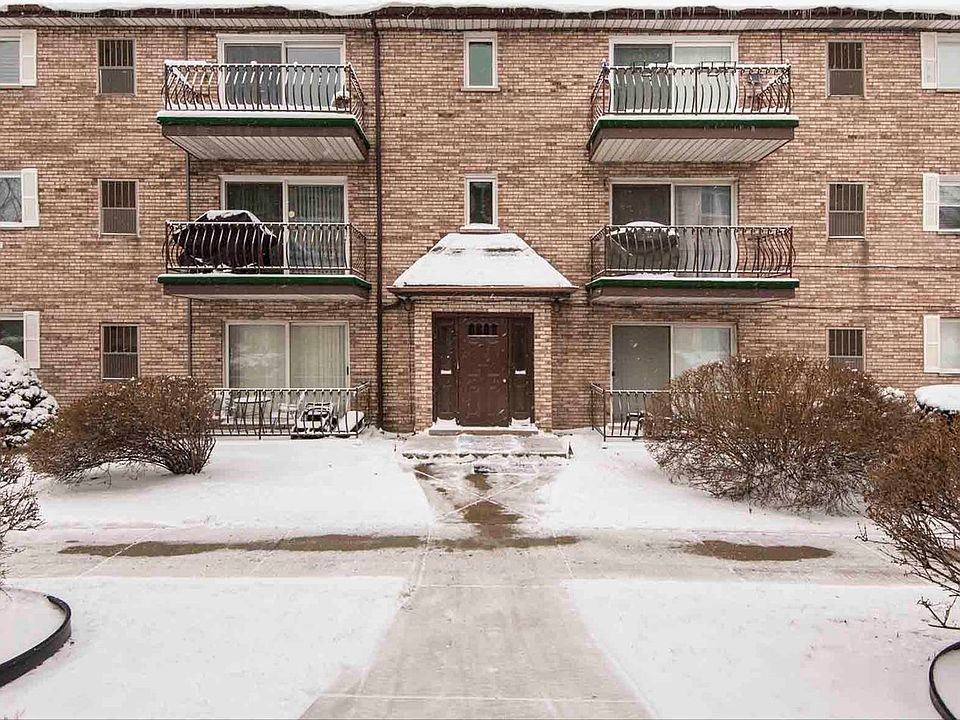 1st image of 6444 S Narragansett Ave APT 2W