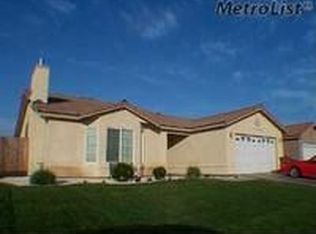 81 S Dana Ave, Planada, CA 95365