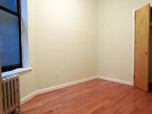 Rented by Landmark Real Estate | media 18