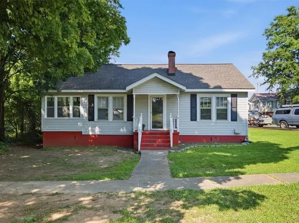 7 Grove St, Aragon, GA 30104