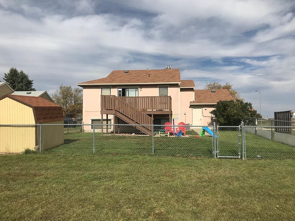 2nd image of 967 Red Cloud Ct