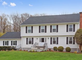 52 Dalmeny Rd, Briarcliff Manor, NY 10510